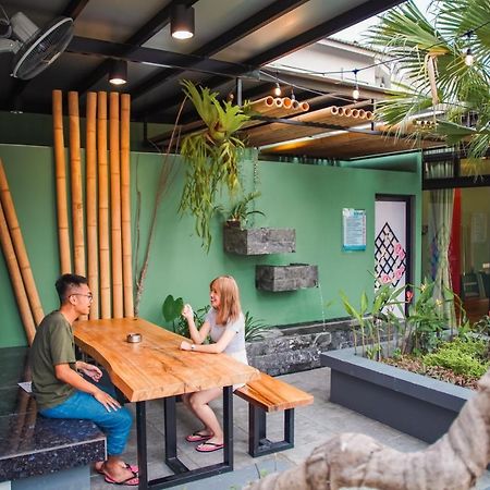 The Uniique Haus - Johor 1St Staycation Water Dining Experience Johor Bahru Exterior photo